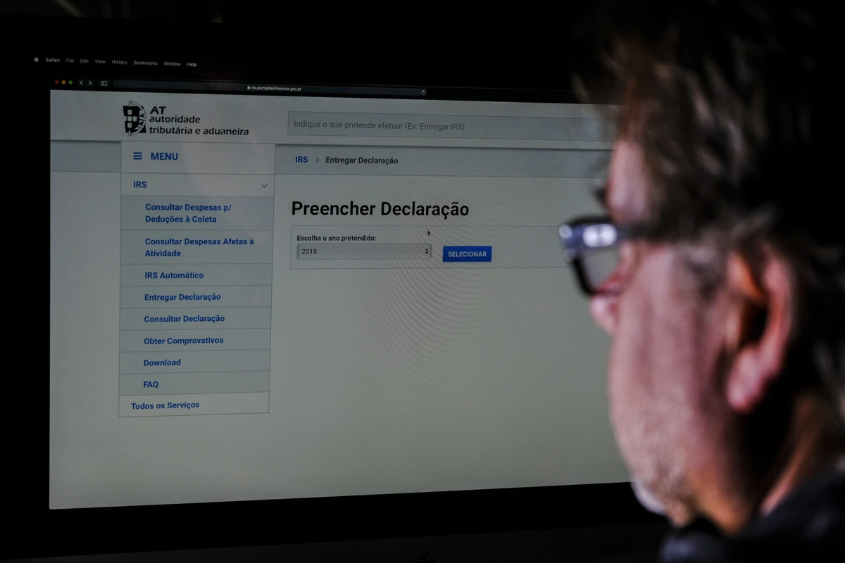 Imagem de contexto do artigo Contribuintes já podem entregar IRS e prazo prolonga-se até junho