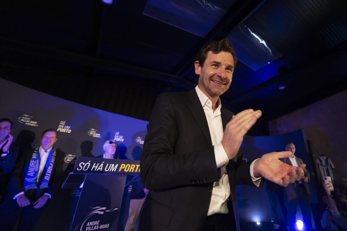 Imagem de contexto do artigo Ações do FC Porto congeladas após movimento abrupto em bolsa