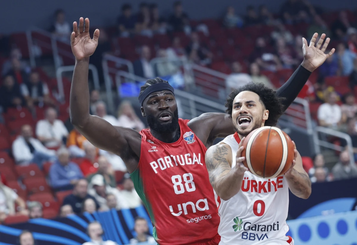 Neemias Queta (Créditos: EPA)