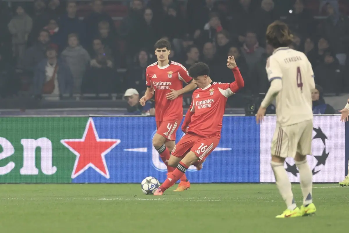 Manu Silva de volta aos relvados