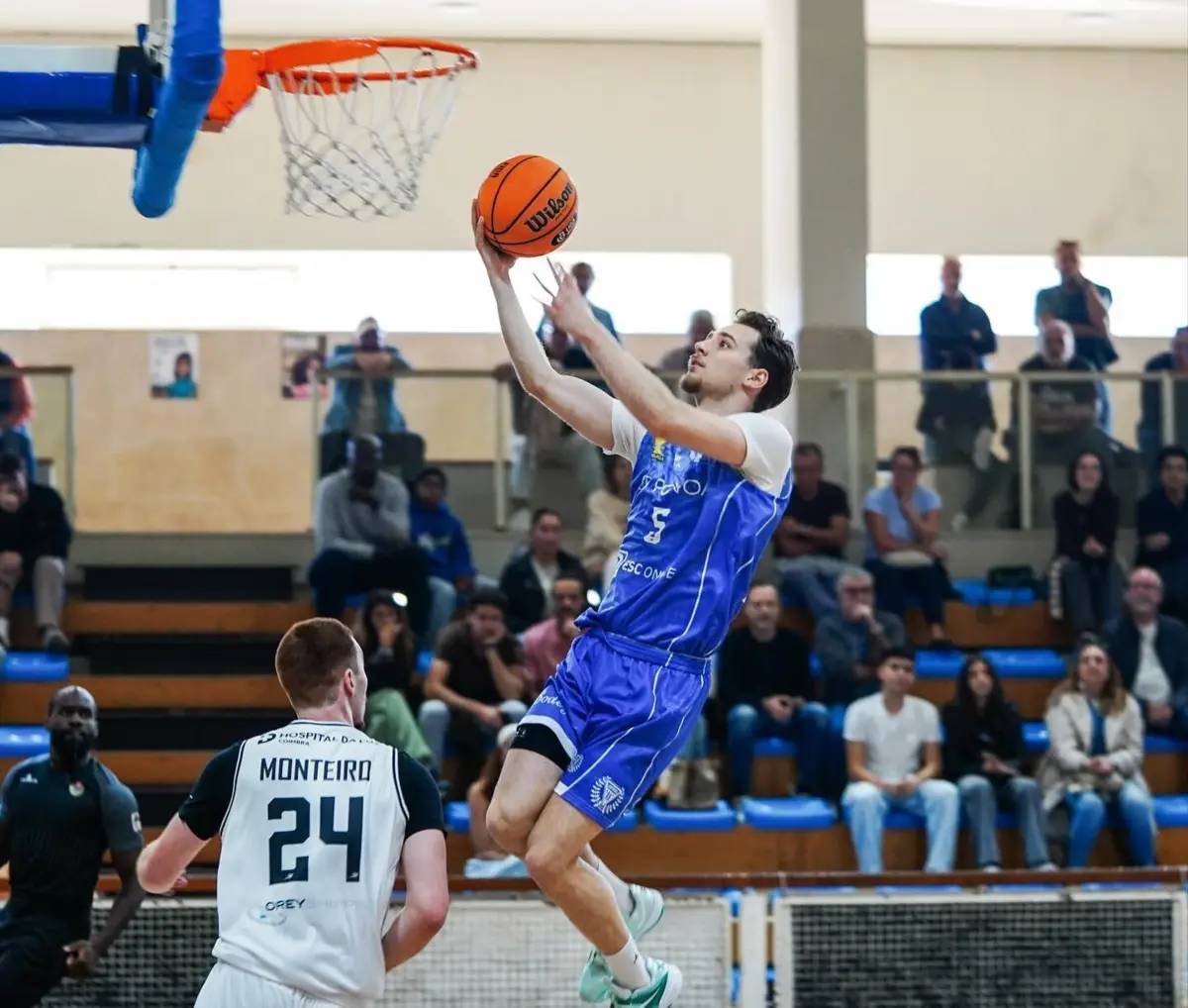 Imagem de contexto do artigo Invicto na Proliga, Póvoa pretende voltar depressa à Liga de basquetebol