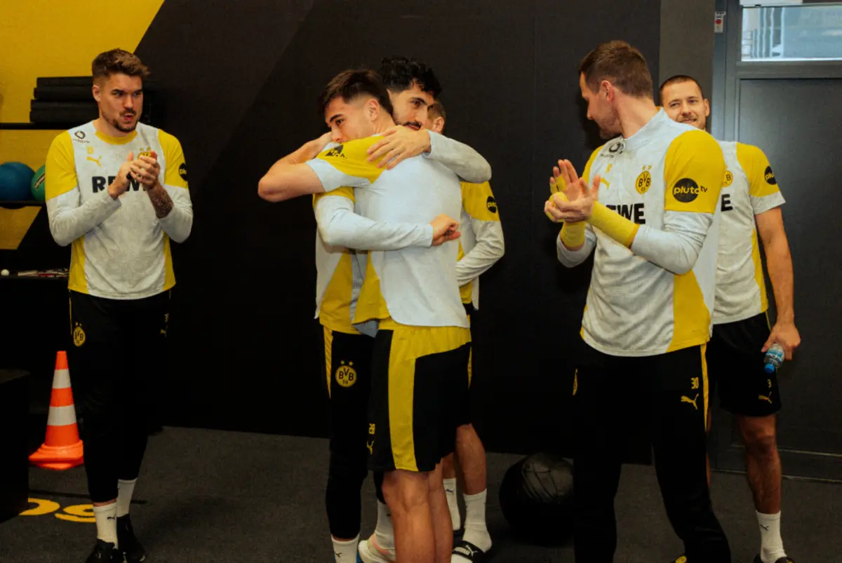 Imagem de contexto do artigo Um adeus emotivo em Dortmund antes do regresso ao Chelsea