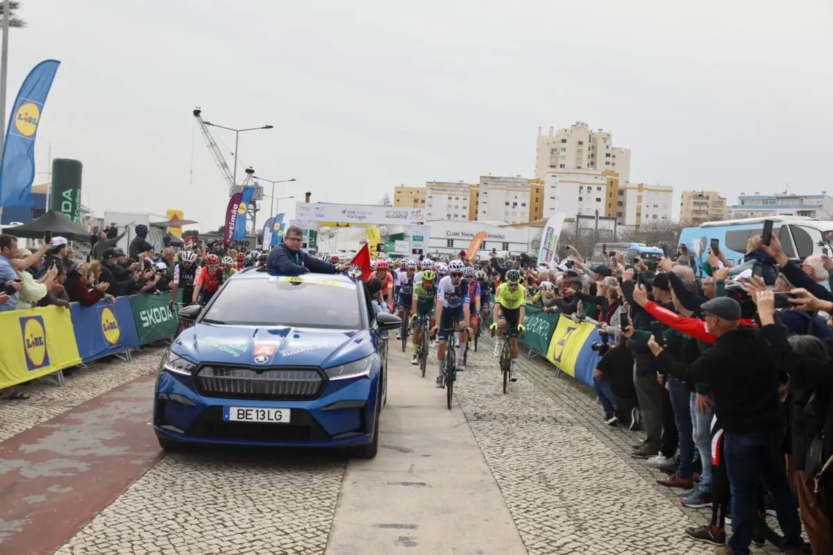 Reprodução/ Facebook Volta ao Algarve