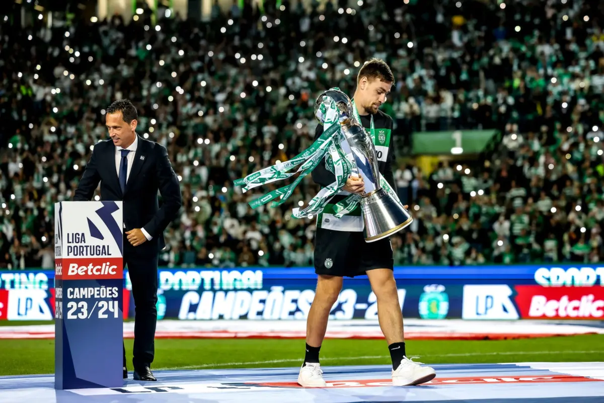 Imagem de contexto do artigo Sebastián Coates esteve atento ao triunfo do Sporting: "Mágico"