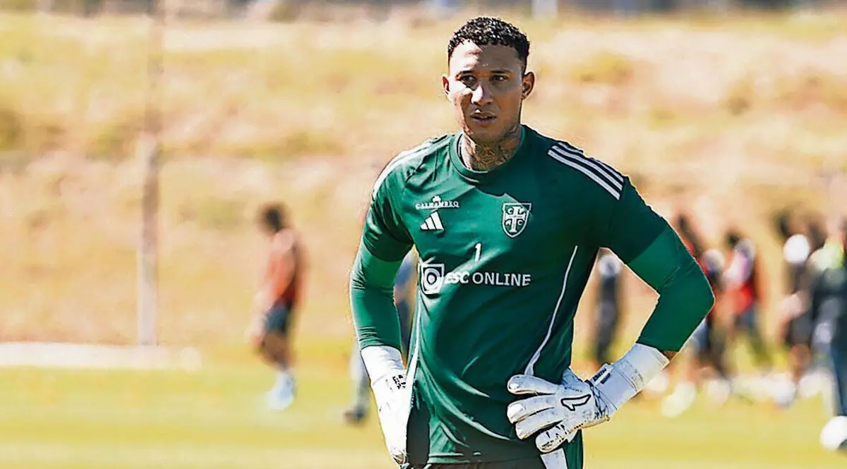 Patrick Sequeira foi o guarda-redes com mais defesas realizadas na última época: 122 (créditos: Casa Pia AC)