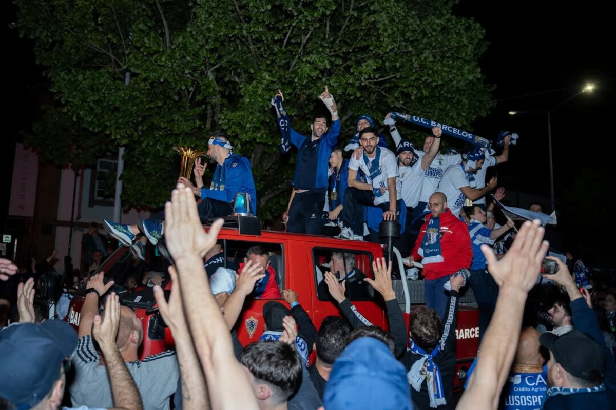 Chegada dos campeões europeus a Barcelos (créditos: Óquei de Barcelos)
