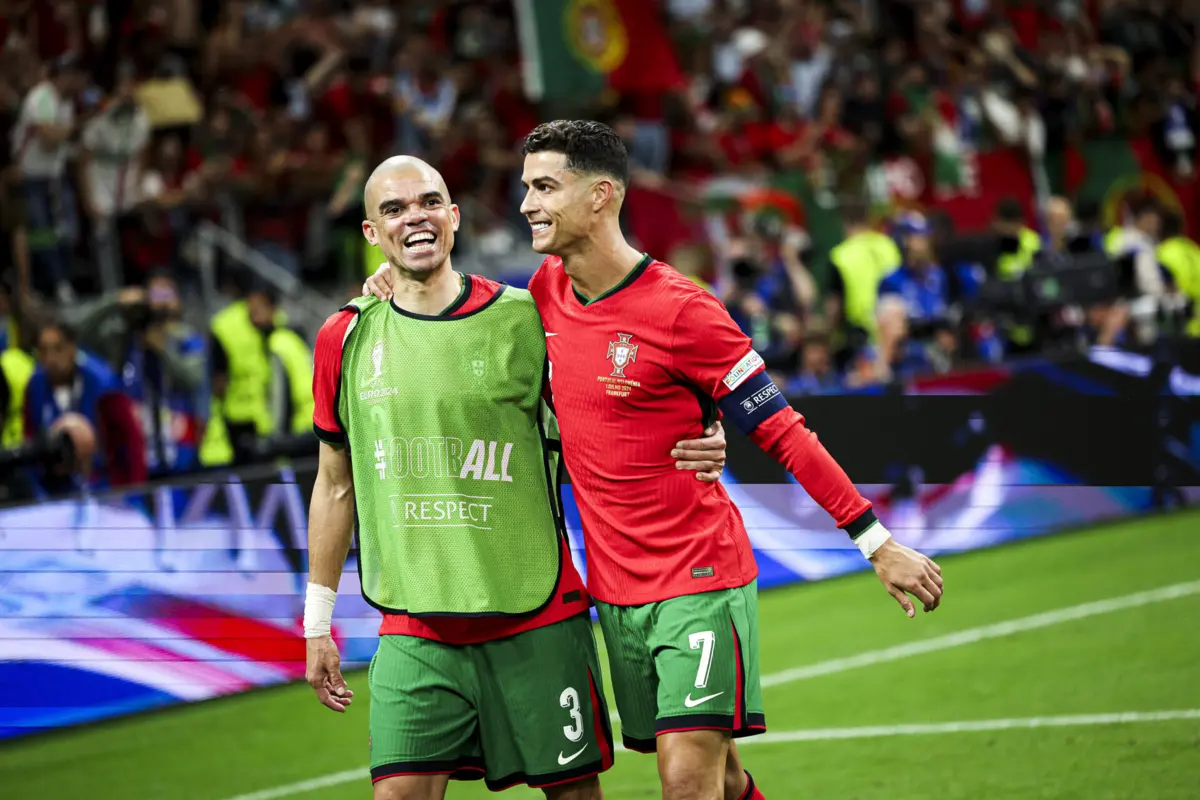 Imagem de contexto do artigo Pepe e o apuramento de Portugal no Euro'2024: "Eu diria que foi uma noite feliz"