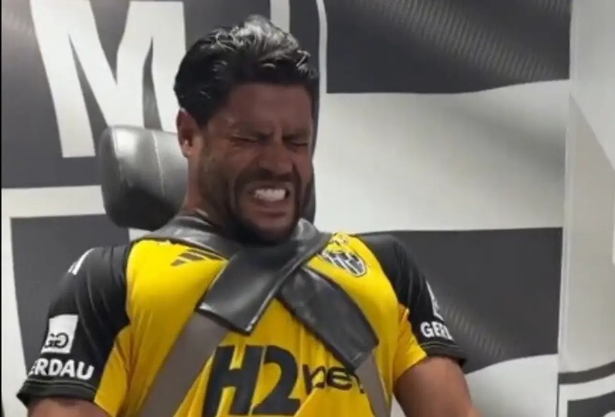 Imagem de contexto do artigo Hulk mostra força de pernas na pré-época do Atlético Mineiro: ora veja