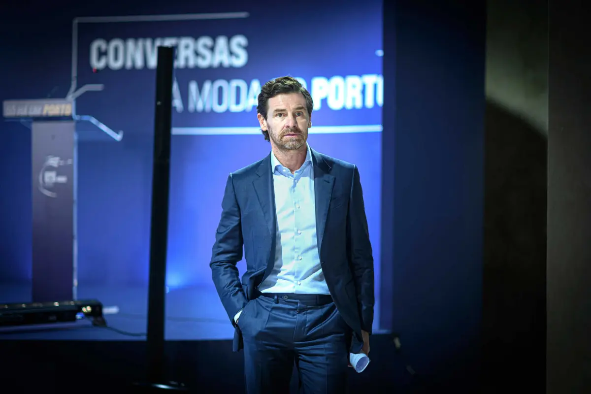 Imagem de contexto do artigo Villas-Boas: "Grandes equipas precisam de um grande rival. Benfica é o nosso"