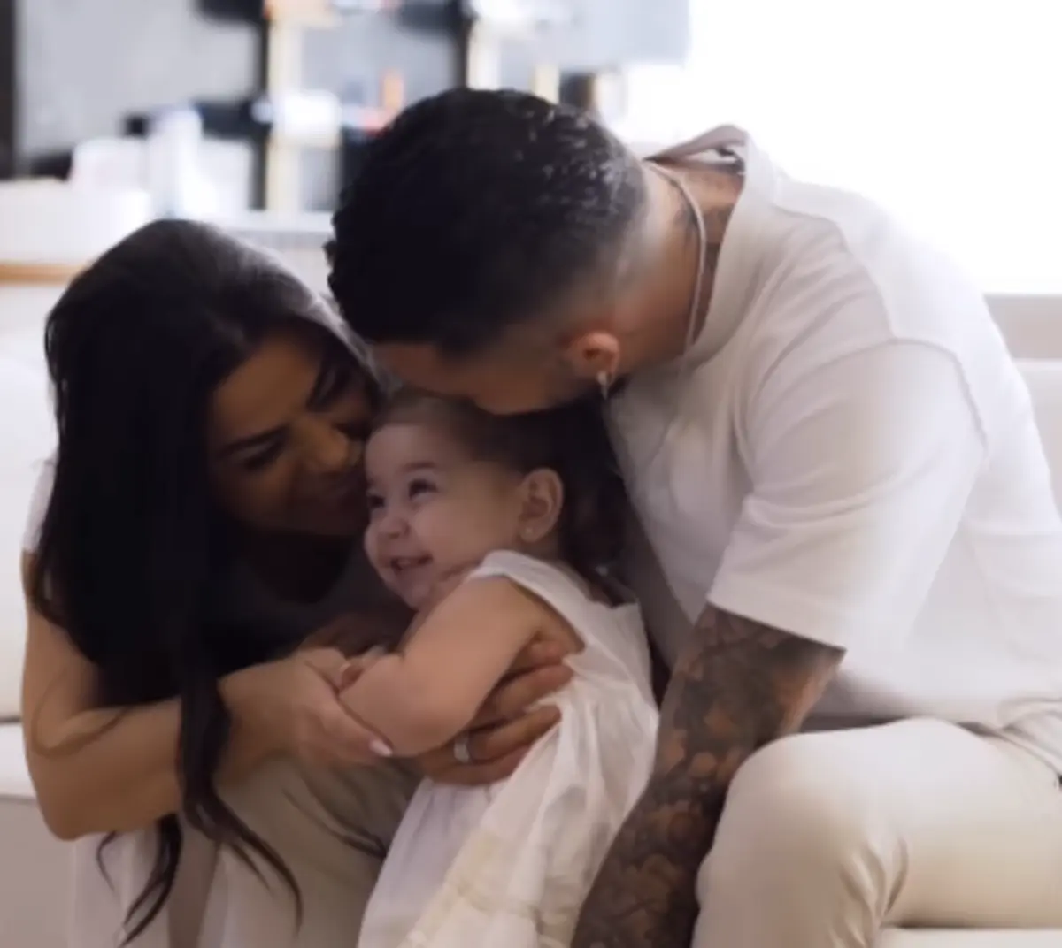 Imagem de contexto do artigo Alex Telles vai ser pai pela segunda vez