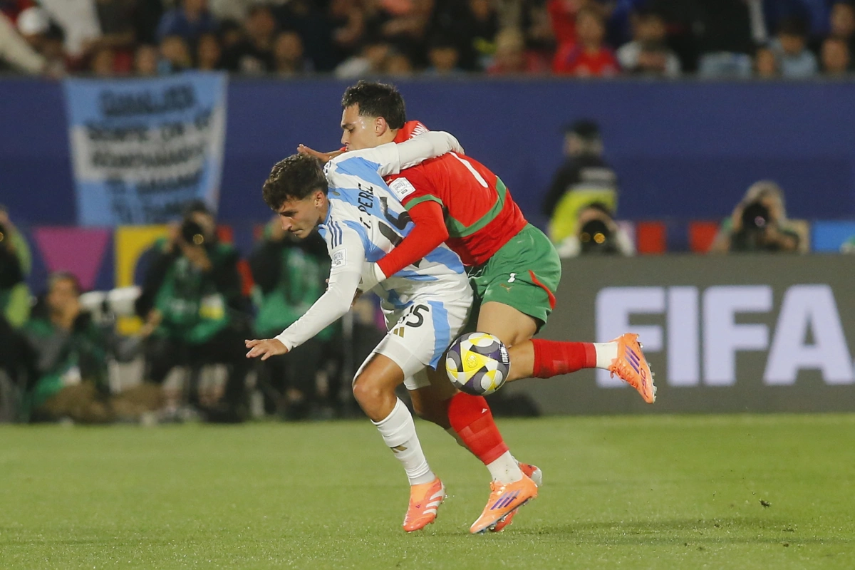 Tomás Pérez na final do Mundial sub-20