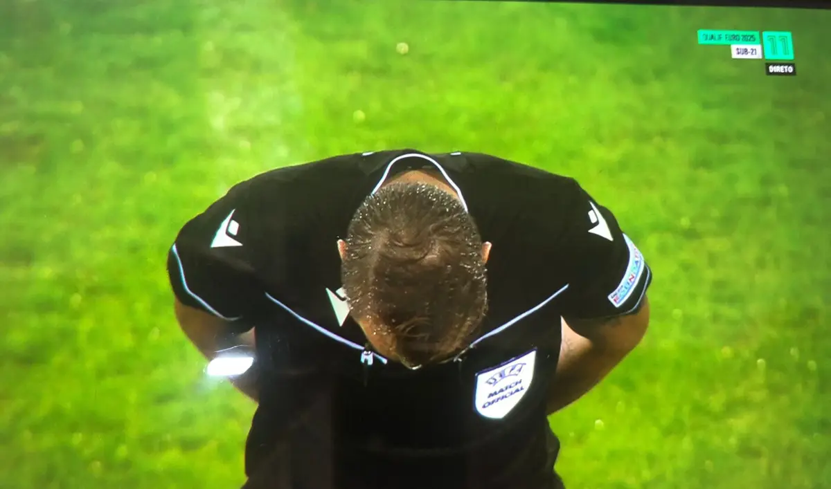 Imagem de contexto do artigo A emoção do árbitro sueco antes do Portugal-Grécia