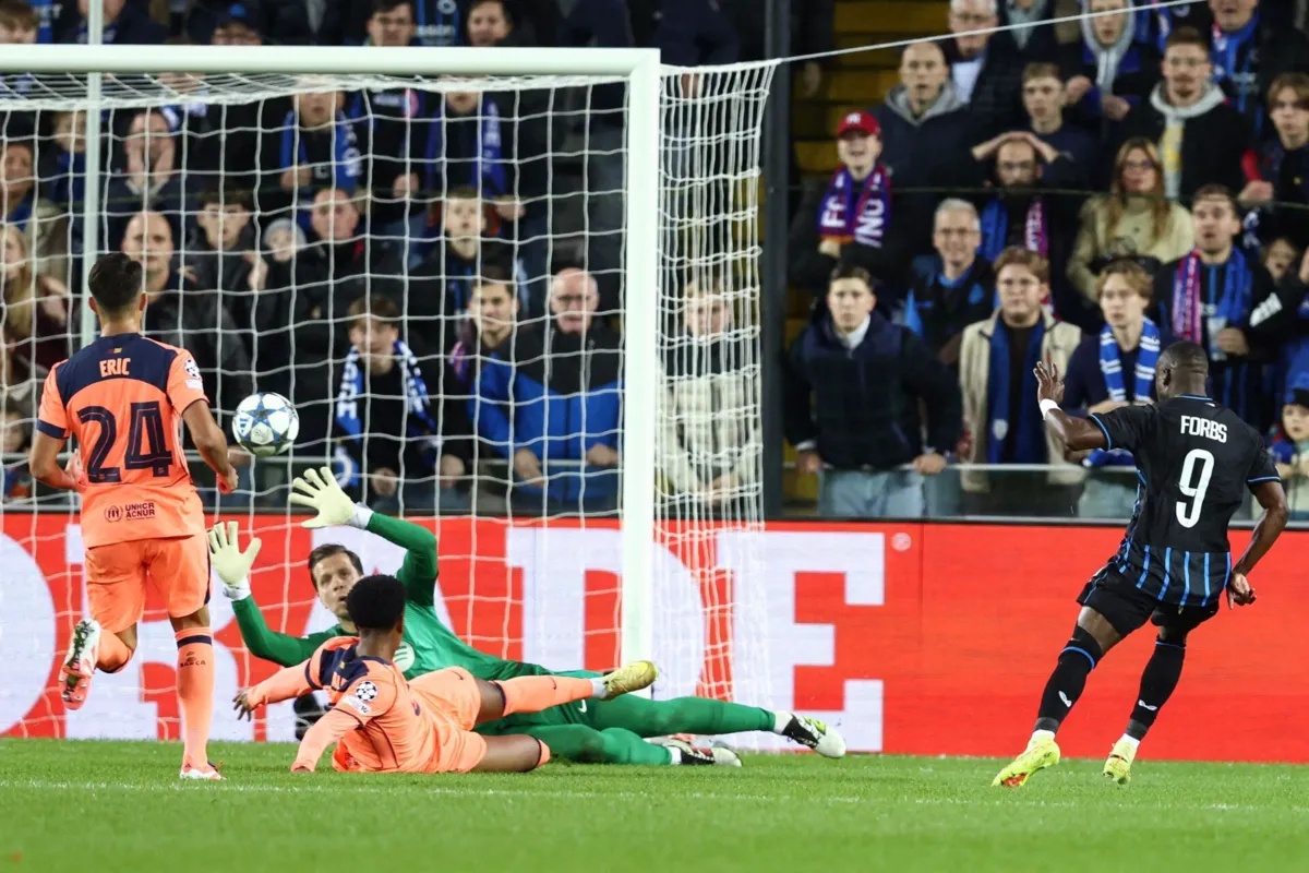 Carlos Forbs marcou frente ao Barcelona