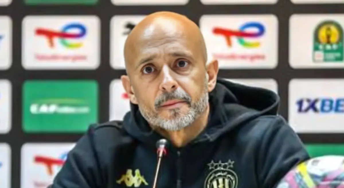 Imagem de contexto do artigo Miguel Cardoso renovou com o Espérance Tunis até 2026