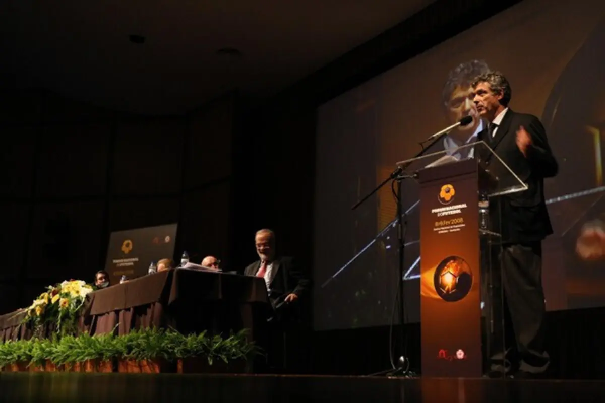 Ángel María Vilar em 2008 (créditos: JORGE AMARAL/O JOGO)