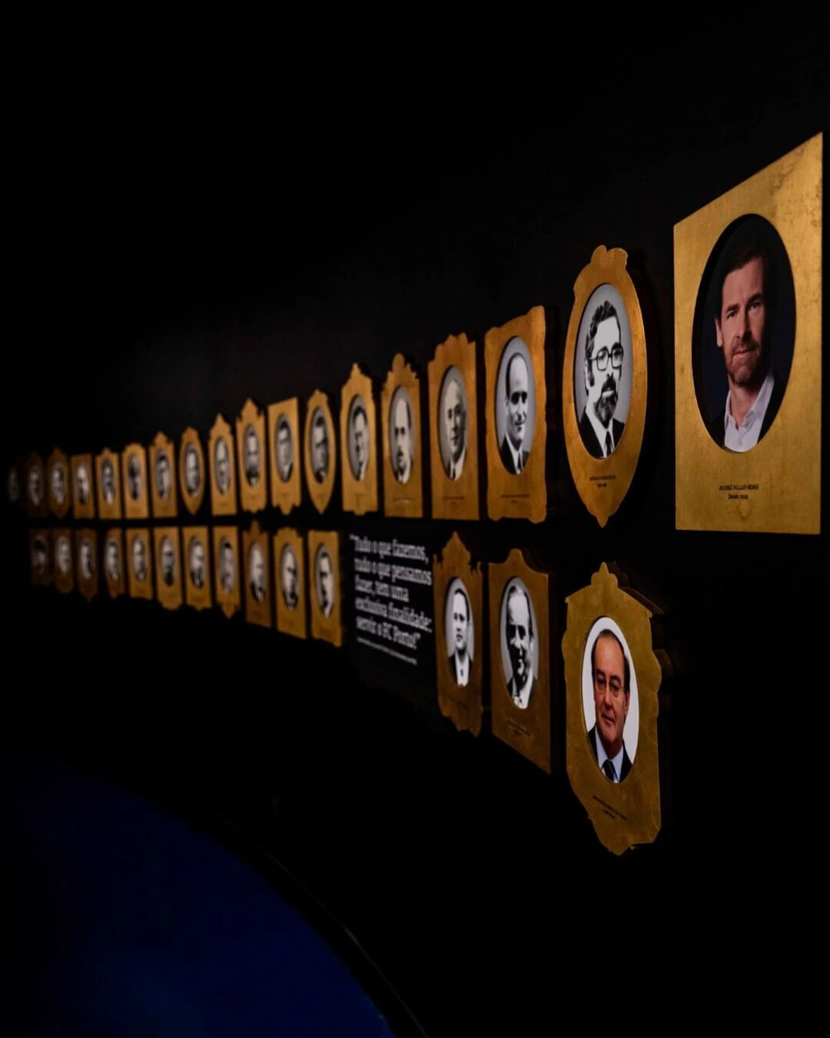 Imagem de contexto do artigo Retrato de André Villas-Boas já está no Museu do FC Porto