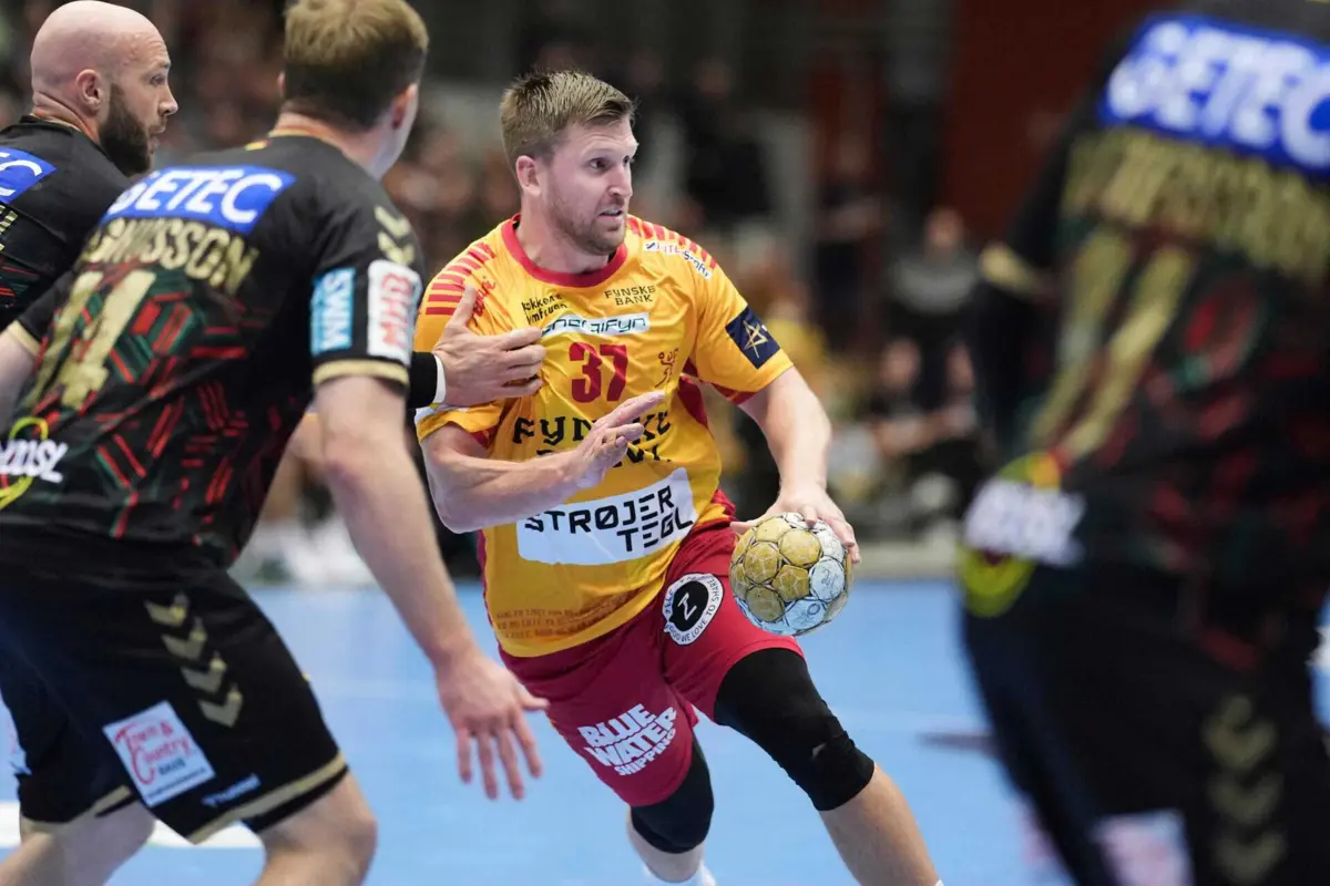 Linus Persson vai jogar de azul e branco em 2025/26 (créditos: AFP)