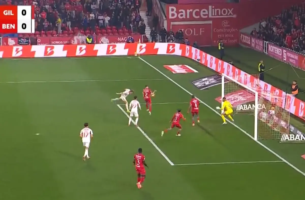 Imagem de contexto do artigo O lance que Mourinho considerou ser "penálti claro" a favor do Benfica