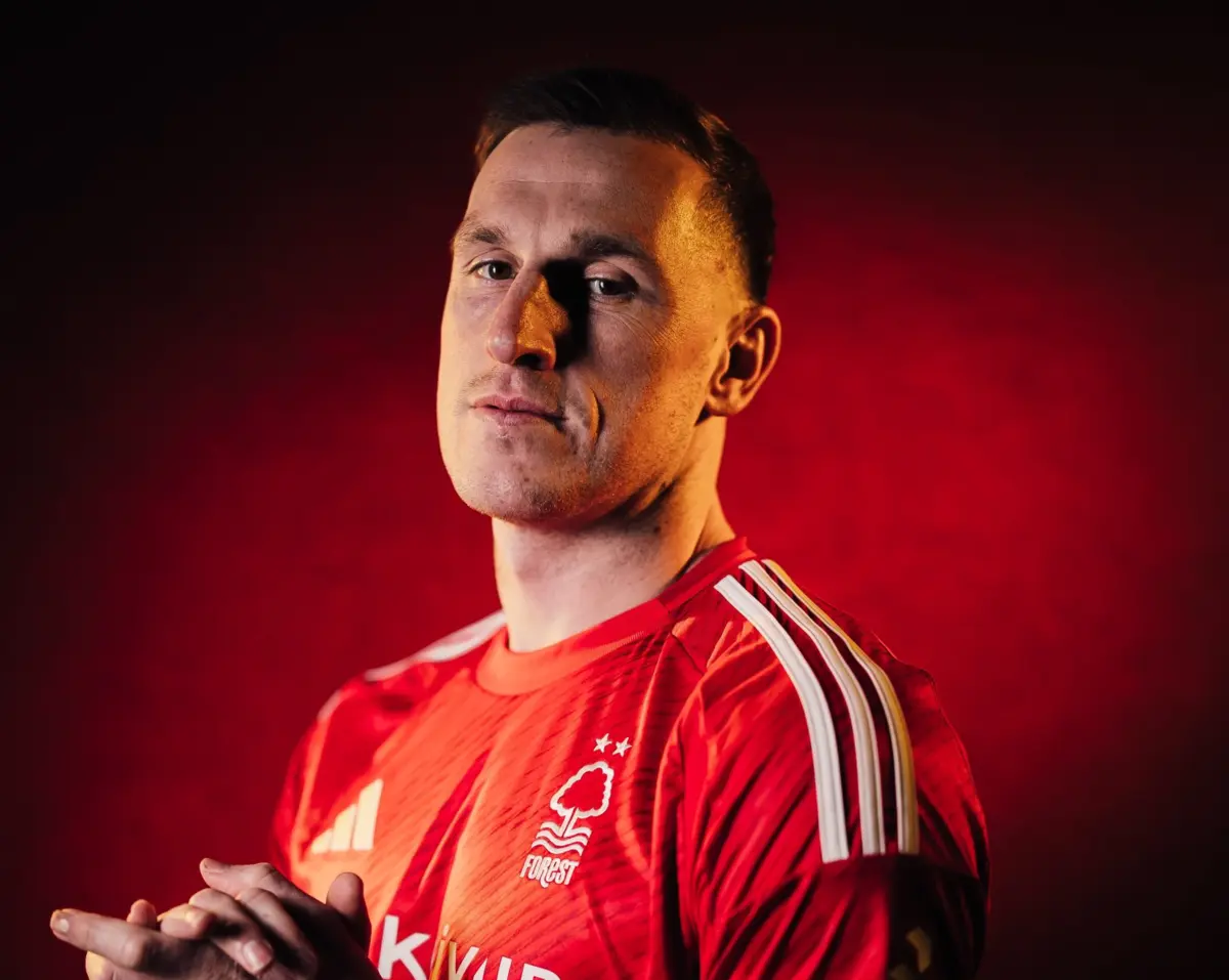 Imagem de contexto do artigo Chris Wood renova com o Nottingham Forest, de Nuno Espírito Santo