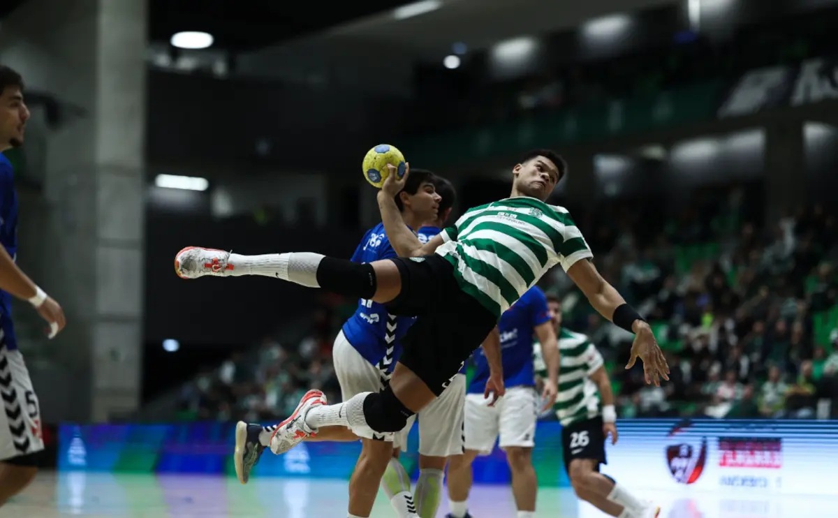 Vitória tranquila do Sporting