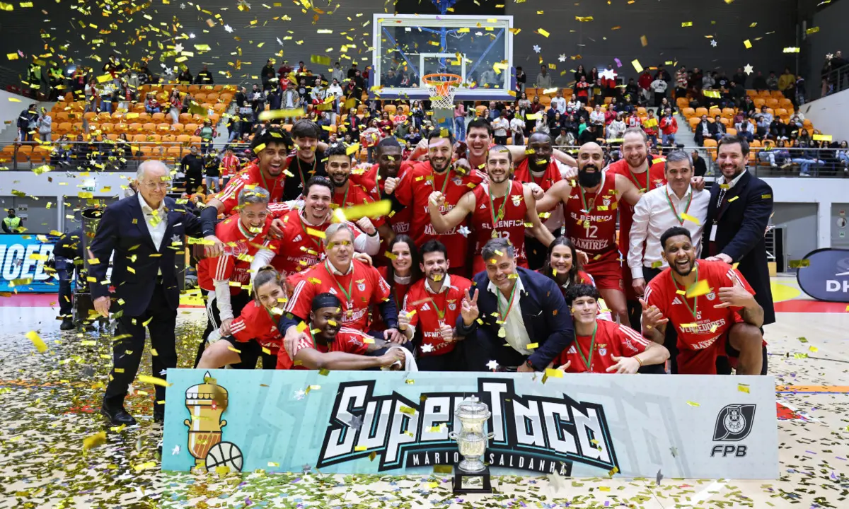 Benfica conquistou mais uma Supertaça de basquetebol