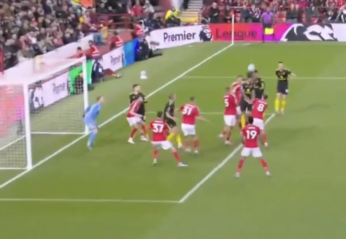 Imagem de contexto do artigo Veja o golo de Casemiro de cabeça que abriu o marcador do Forest-United