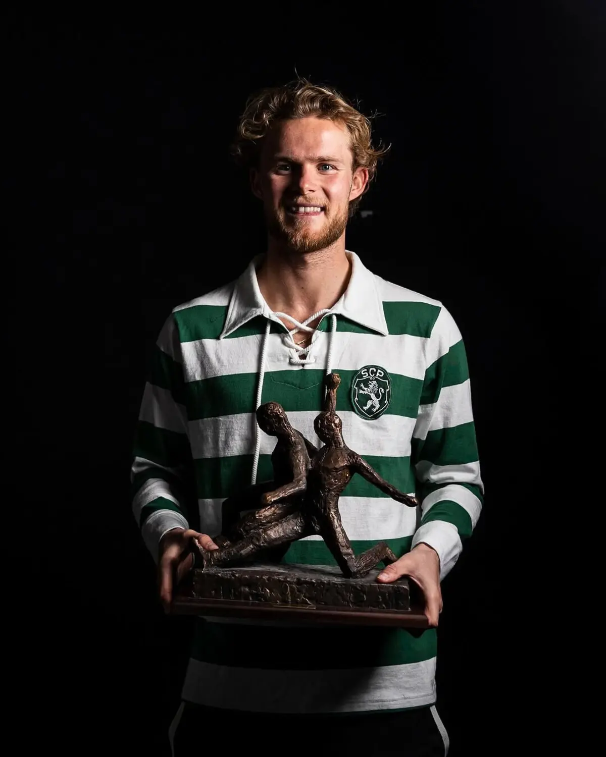 Imagem de contexto do artigo Hjulmand surpreendido por amigos de infância: "És um verdadeiro exemplo"