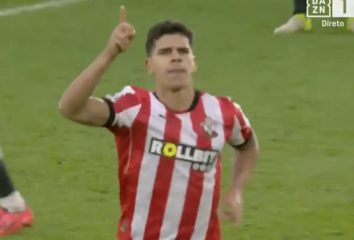 Imagem de contexto do artigo Mateus Fernandes marca no Southampton-Liverpool. Veja o golo