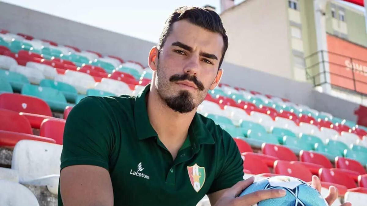 Guilherme Fernandes (Reprodução: Estrela da Amadora)