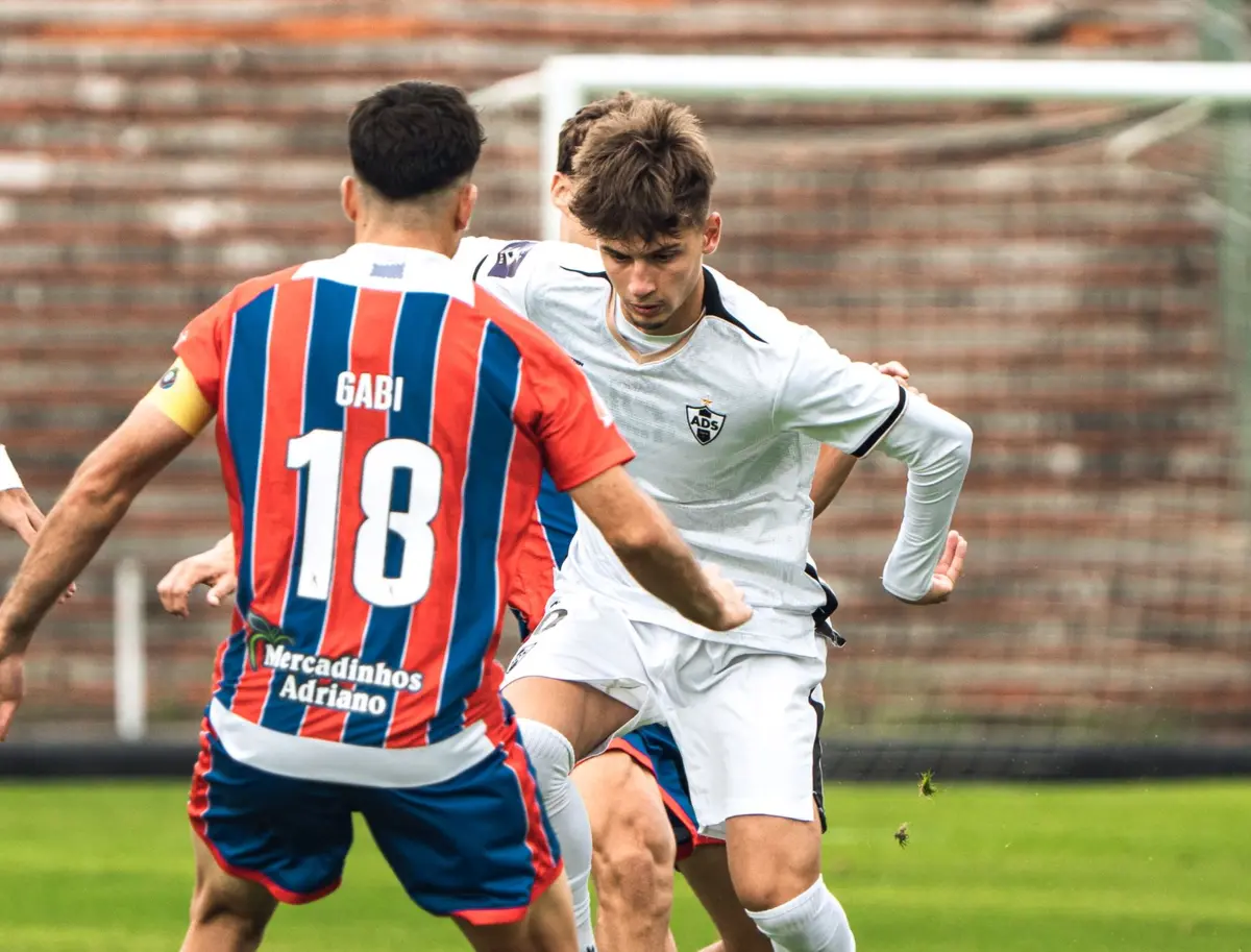 Imagem de contexto do artigo Motor que fabricou equipas de Primeira: rivais do calçado defrontaram-se na Taça de Portugal