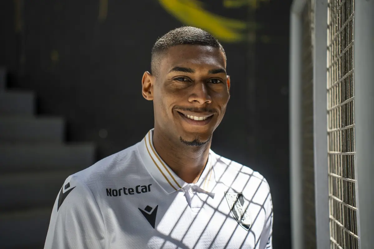 Imagem de contexto do artigo Oficial: Gustavo Silva é reforço para o ataque do V. Guimarães