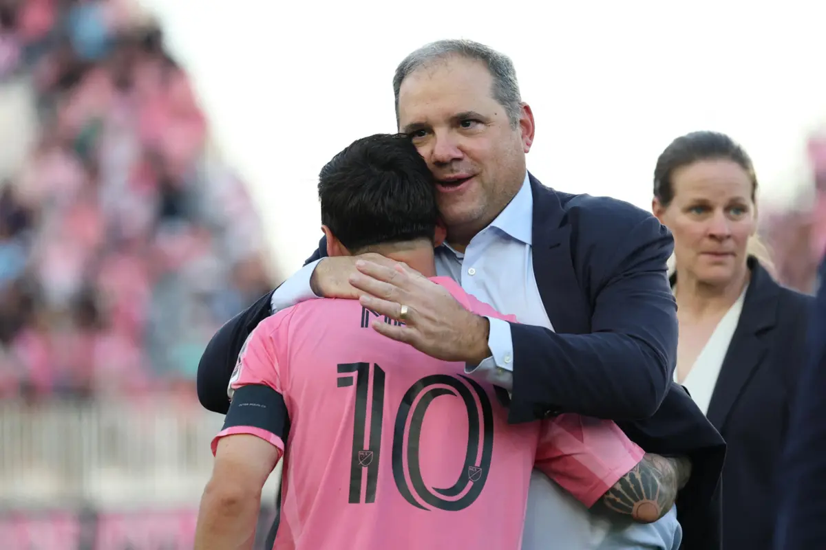 Victor Montagliani com Messi