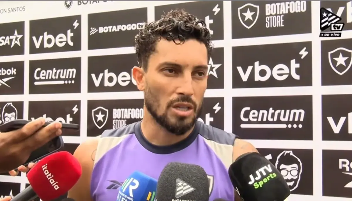 Imagem de contexto do artigo Alex Telles: "Renato Paiva é um grande treinador. Sabe o momento certo..."