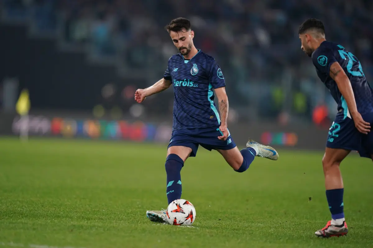 Fábio Vieira, criativo cedido pelo Arsenal ao FC Porto