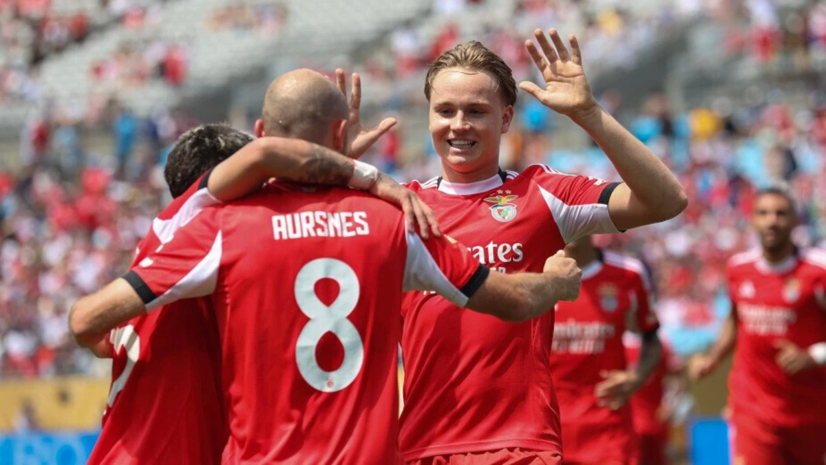 Aursnes e Schjelderup no Benfica