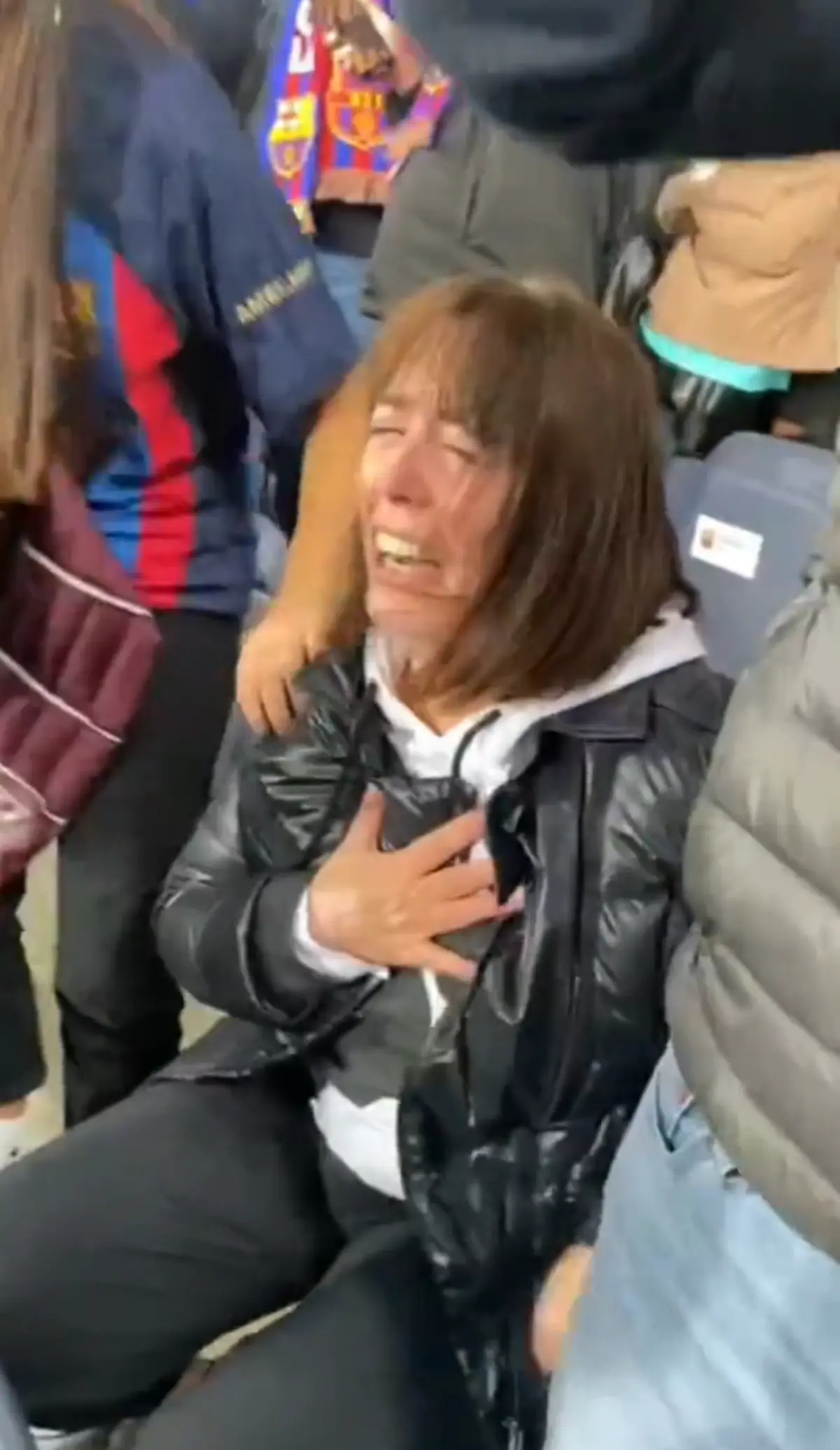 Imagem de contexto do artigo Jovem Marc Guiu deu o triunfo ao Barcelona na estreia e a família reagiu assim: ora veja