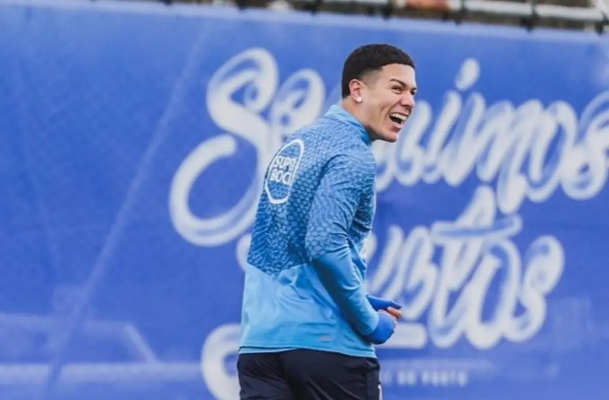 Imagem de contexto do artigo Nehuén Pérez, sorridente, já corre no Olival: "Muitos passos mais perto..."