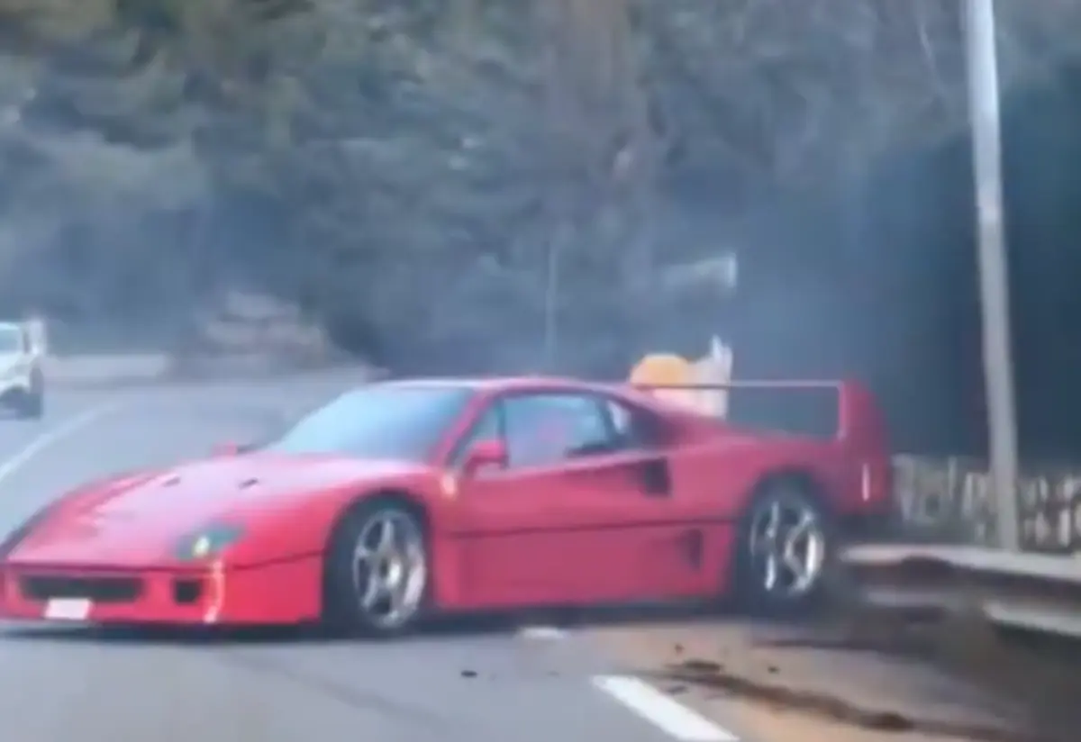 Imagem de contexto do artigo Ferrari F40 de Lando Norris despista-se no Mónaco. Ora veja