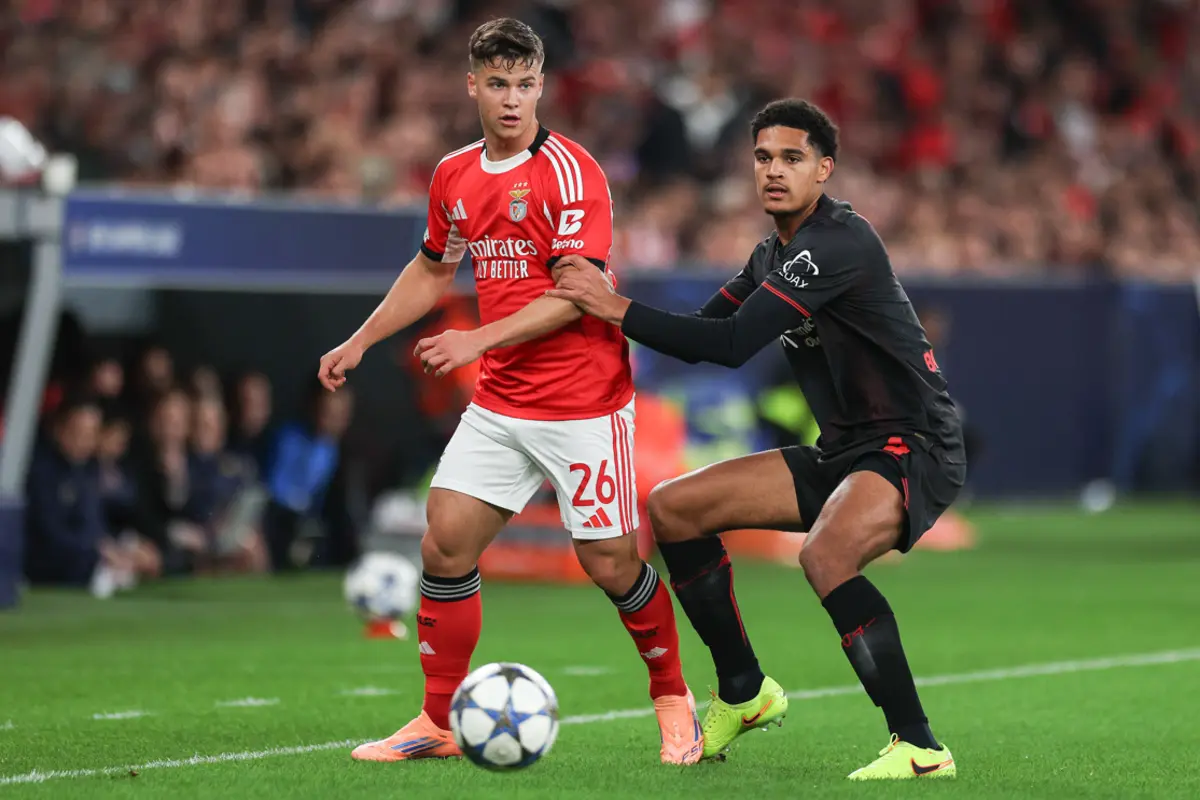 Dahl esteve em foco contra o Ajax