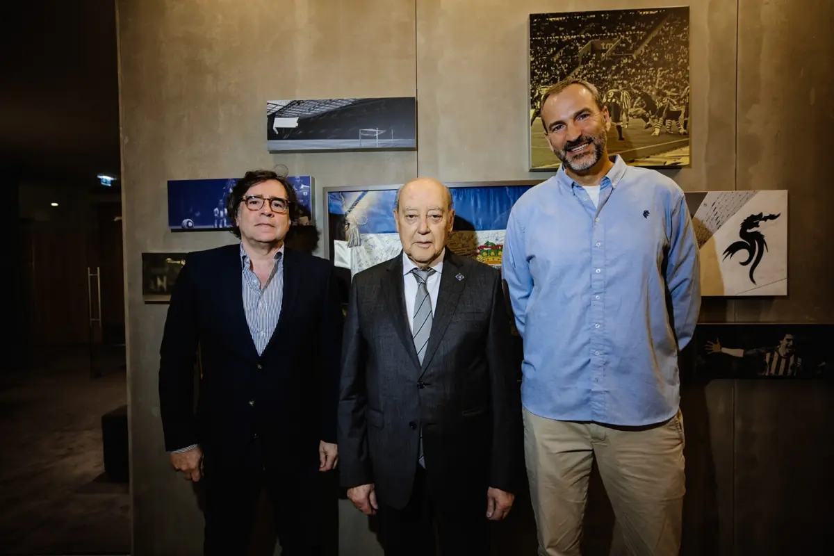 Vítor Hugo, Pinto da Costa e Fernando Sá. Créditos: FC Porto