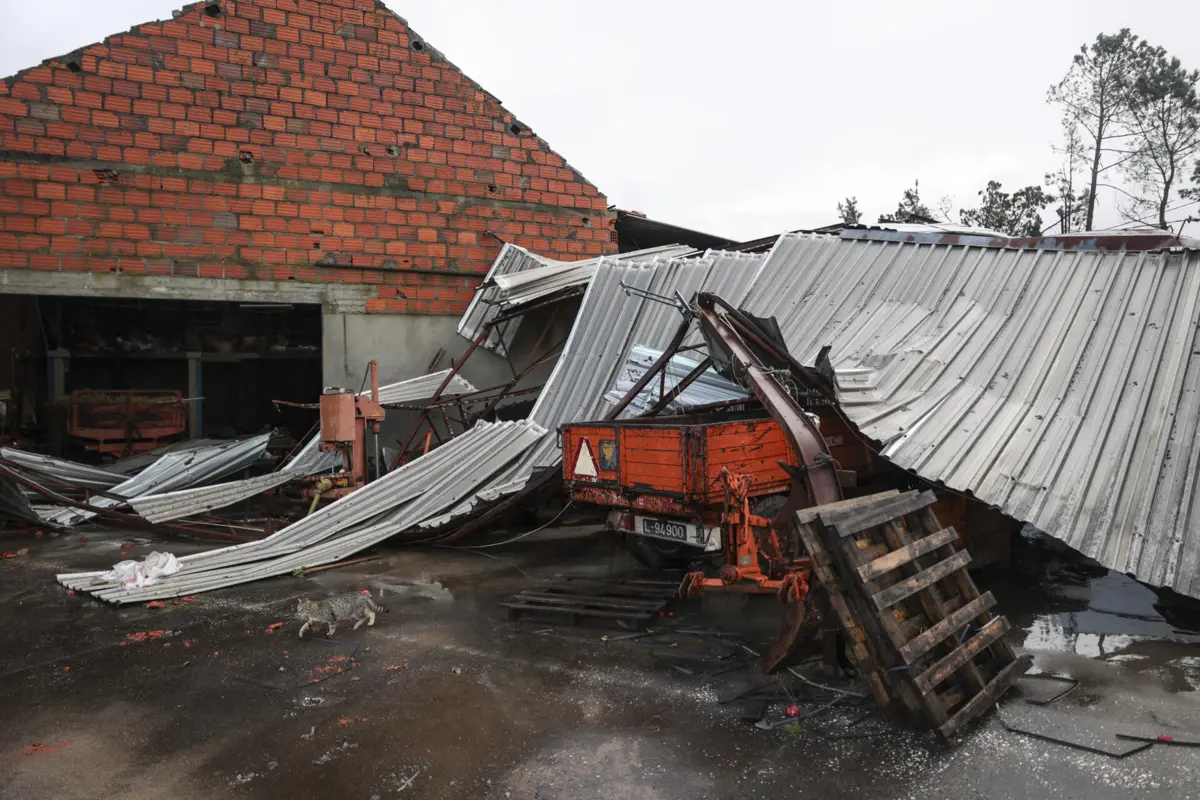 Destruição em Ourém