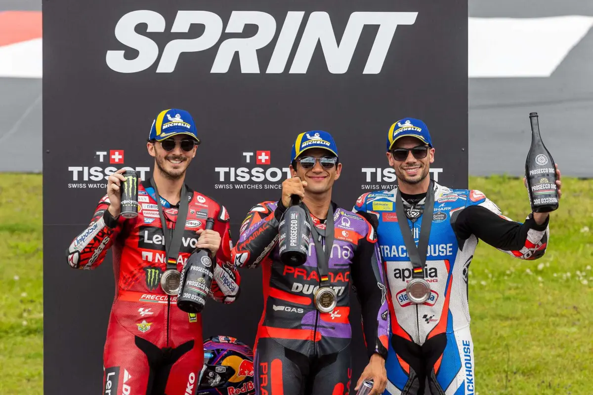 Francesco Bagnaia, Jorge Martín e Miguel Oliveira