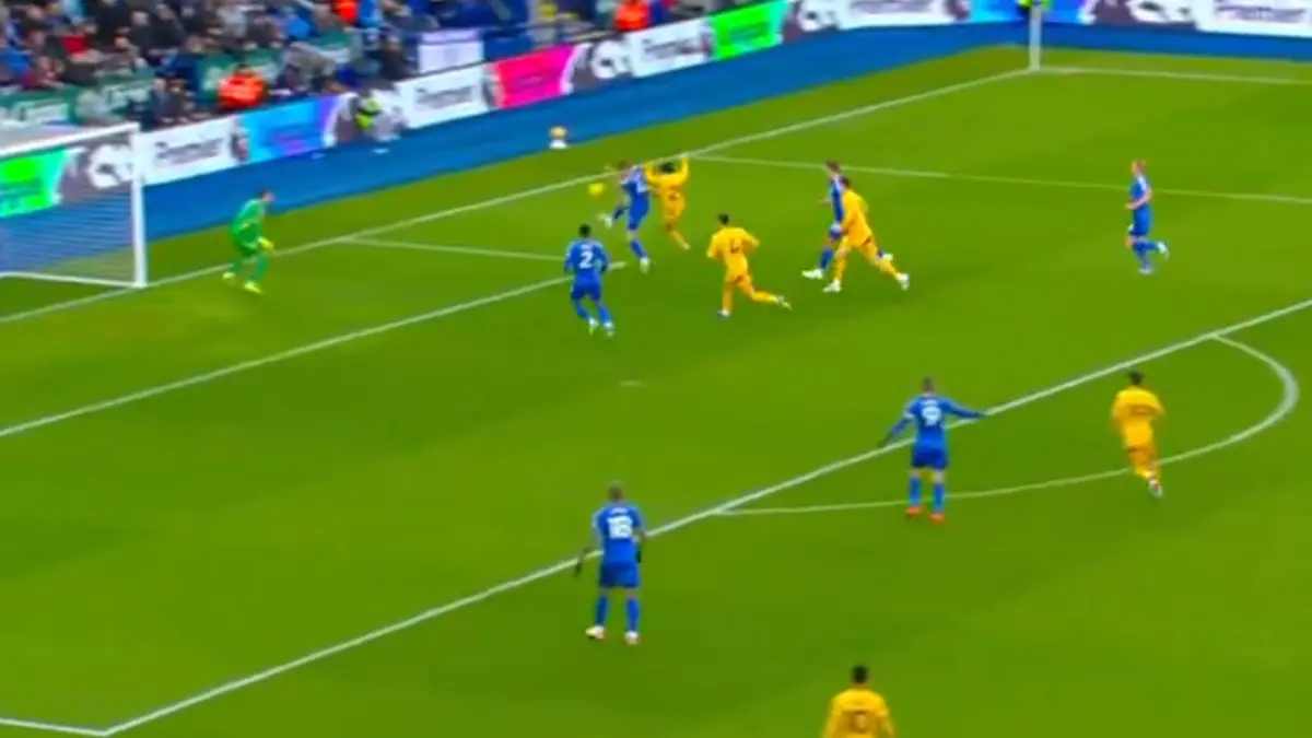 Imagem de contexto do artigo Assistência de Nélson Semedo e golo de Gonçalo Guedes na estreia de Vítor Pereira