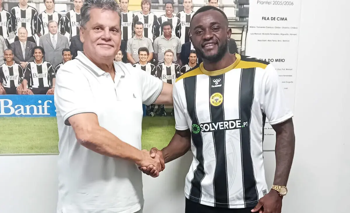 Joel Tagueu com o presidente Rui Alves