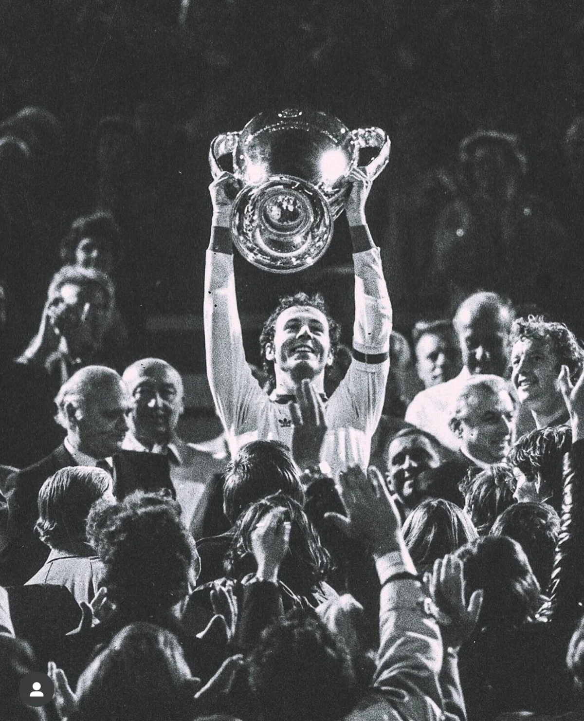 Imagem de contexto do artigo Os títulos e não só: a carreira de Franz Beckenbauer em números