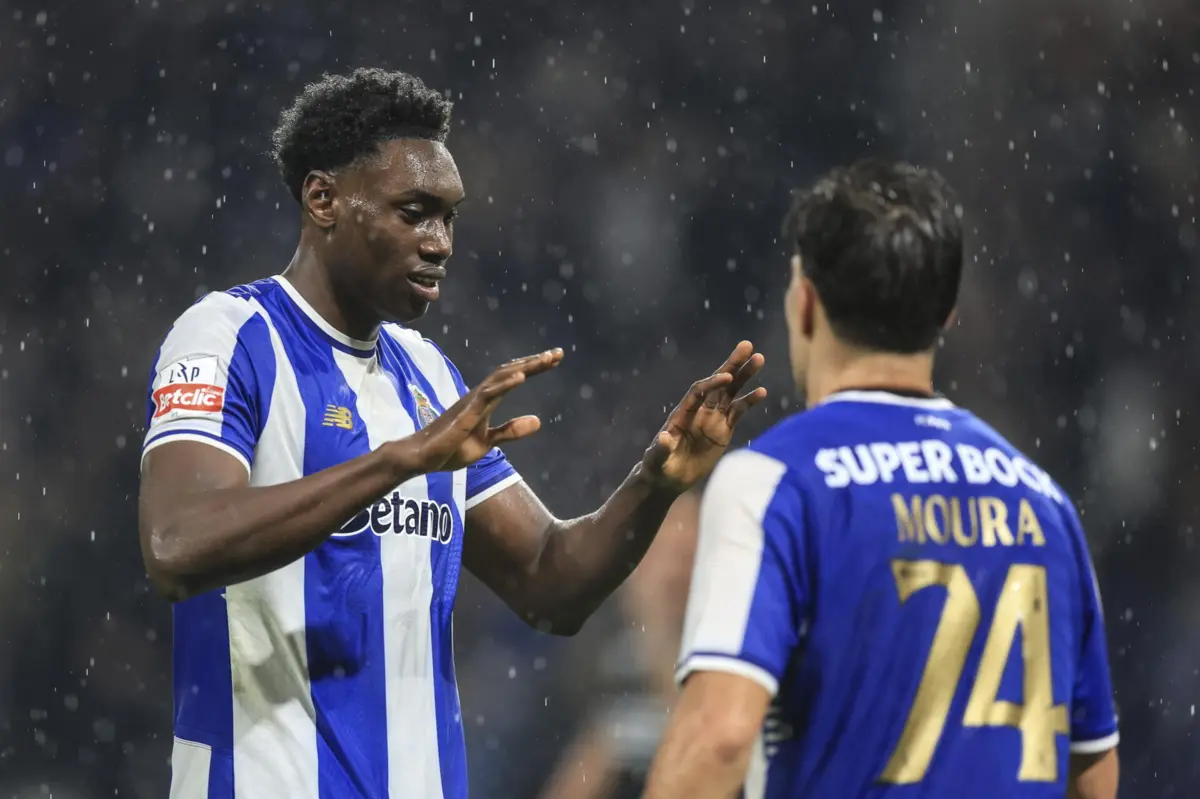 Samu brilhou frente ao Estrela