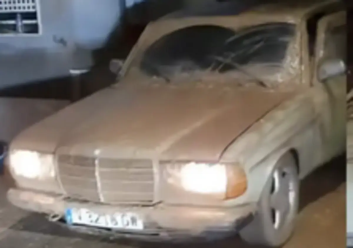 Imagem de contexto do artigo Mercedes com quase 50 anos arrancou à primeira depois de estar submerso em Valência