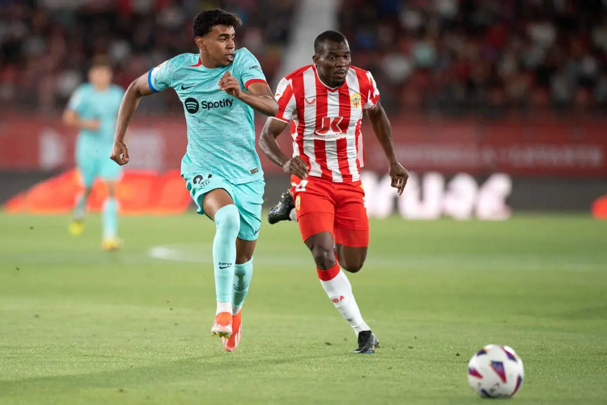 Bruno Langa à direita