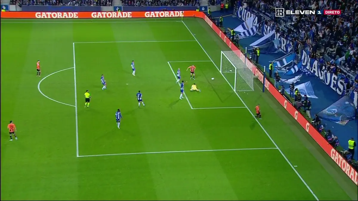 Imagem de contexto do artigo FC Porto-Shakhtar: ucranianos empataram em lance que motivou protestos e muitos amarelos