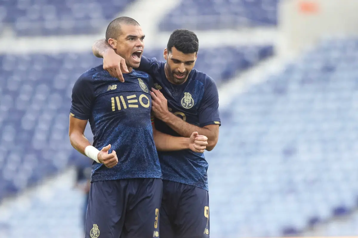 Pepe e Taremi (Créditos: Ivan Del Val/Global Imagens)